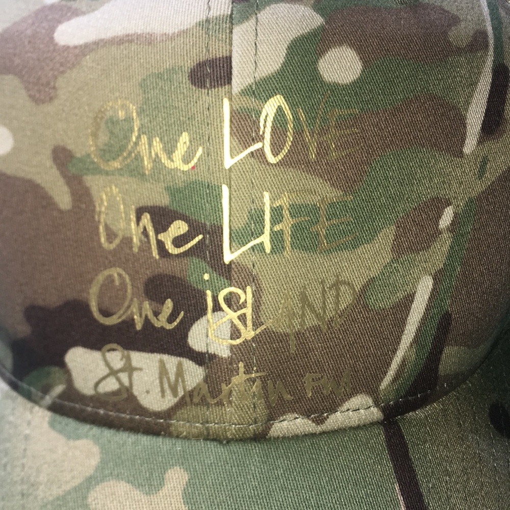 One love.... - Picture 8 of 8